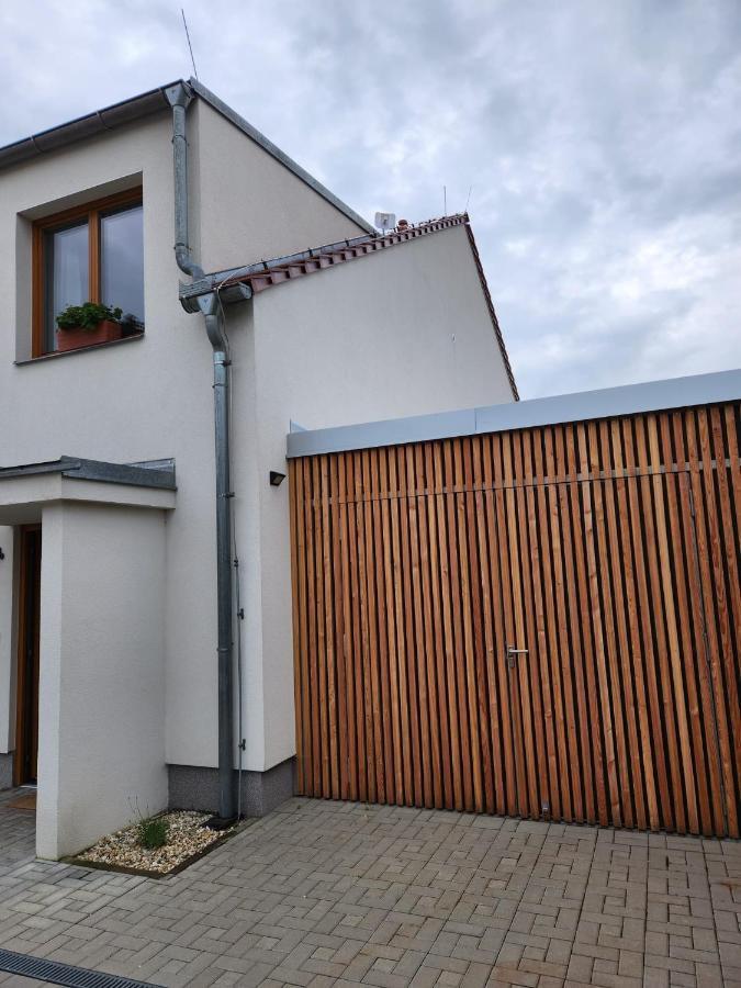 Veritas House Mikulov Exterior photo